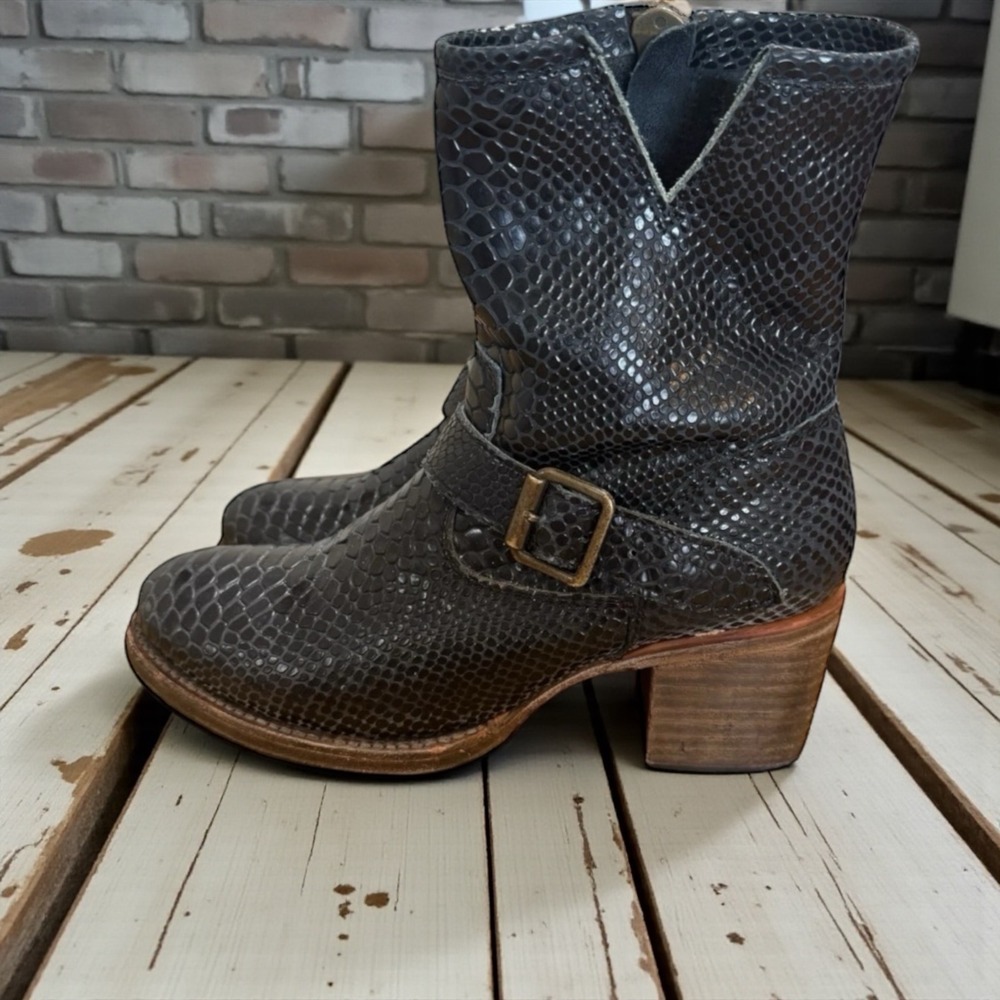 Freebird 🖤Black 🤑Snake Embossed Leather Moto witch fairy western 8‎